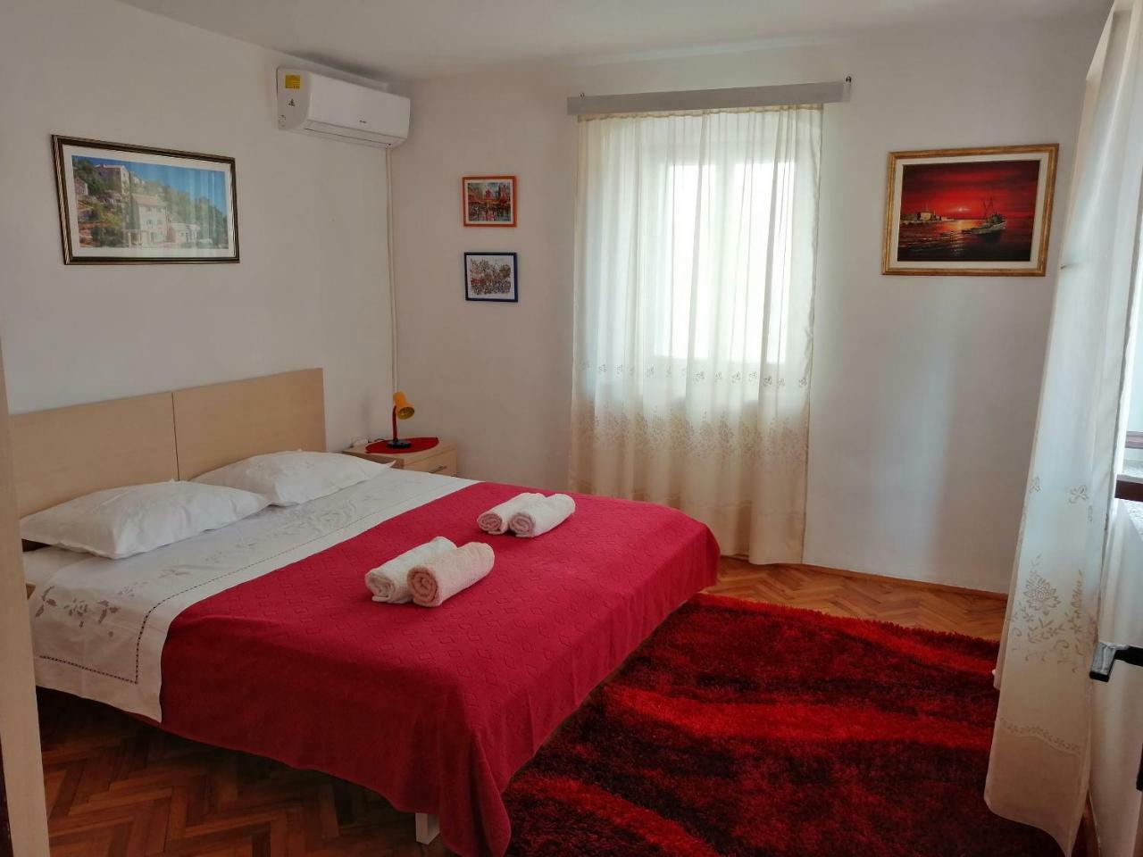 House Lotties Villa Stari Grad  Room photo